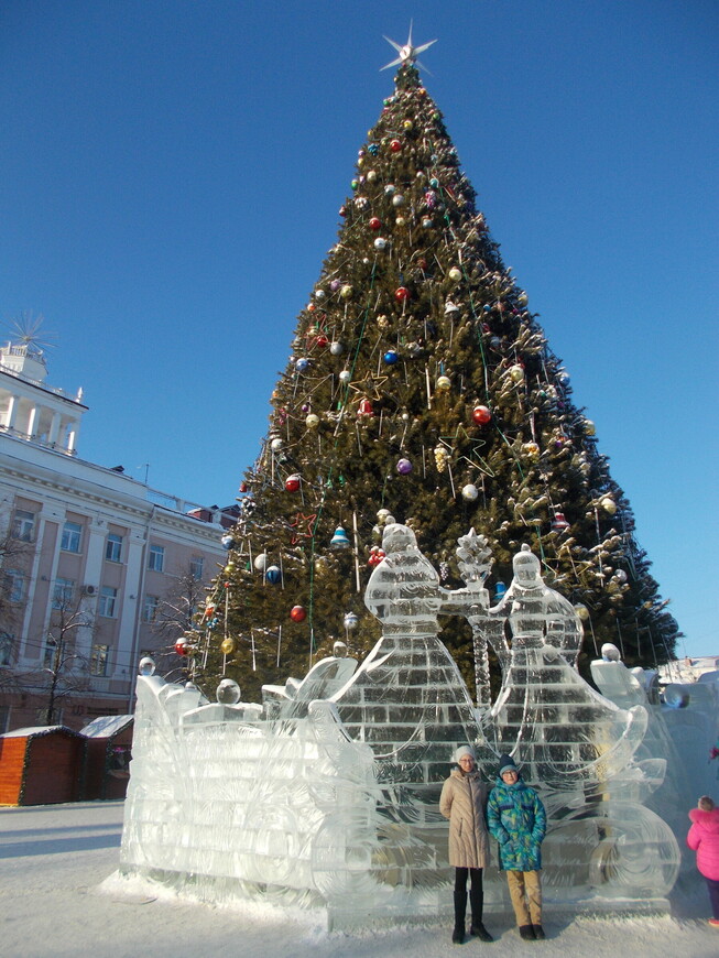 Курган — новогодний Феникс