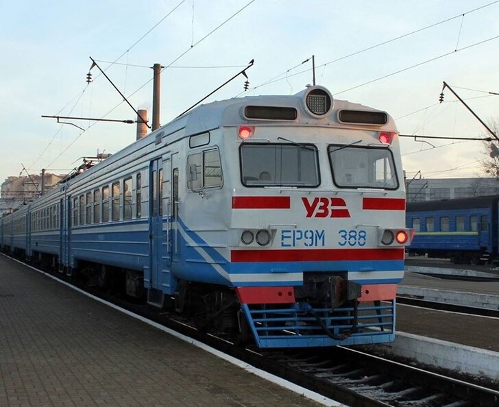 Поезд Херсон — Киев