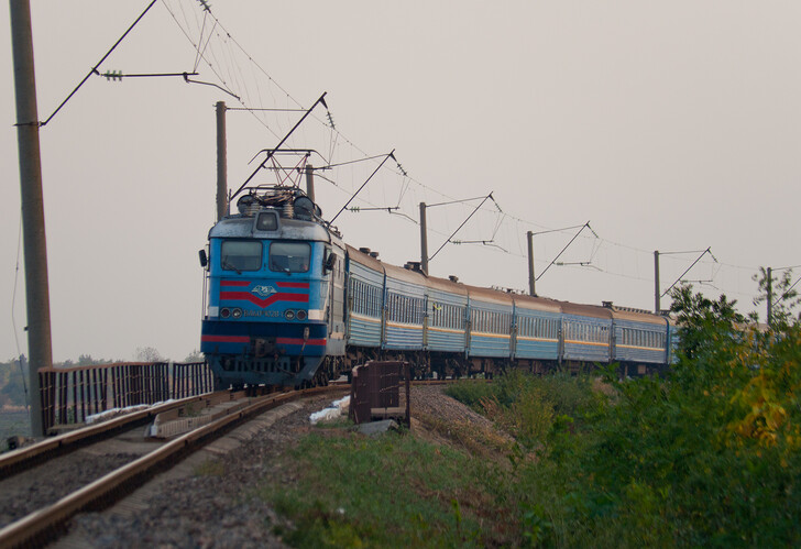 Поезд Лисичанск — Киев