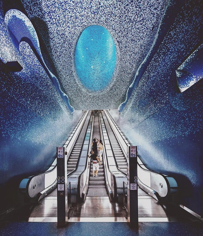 ТОП-9 самых красивых и необычных станций метро со всего мира