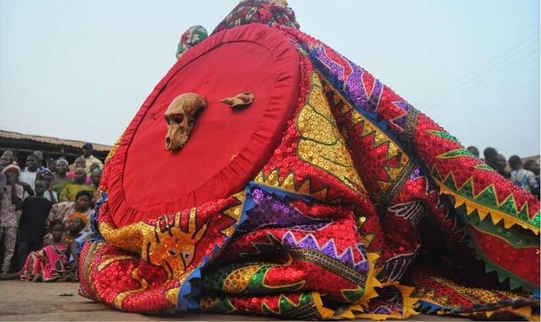 ТОП-10 колоритных фотографий с африканского фестиваля вуду в Бенине