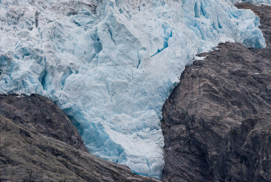 Ледник Юстедальсбреен (Jostedalsbreen)