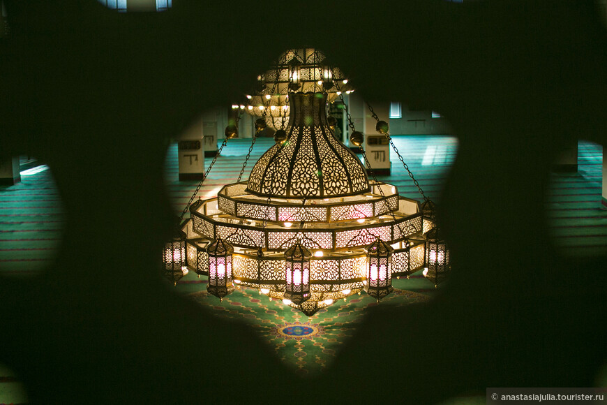 Парящая красота. Центральная мечеть Дагестана!