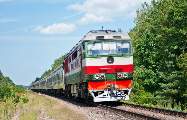 Поезд Минск — Рига