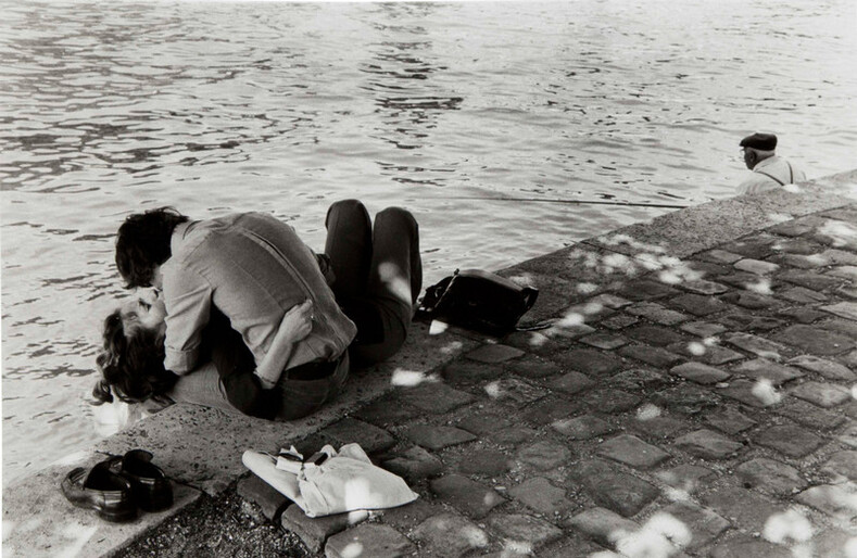 Жизнь и история Парижа в черно-белых фотографиях - Изис Бидерманас запечатлел город таким, какой он есть: романтичным, живым и бесконечно великолепным