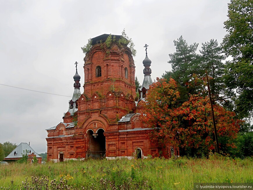 Обитель, затерянная в лесах