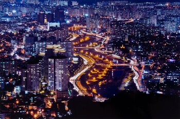 Власти города в Южной Корее просят 2.5 млн жителей не выходить из дома 