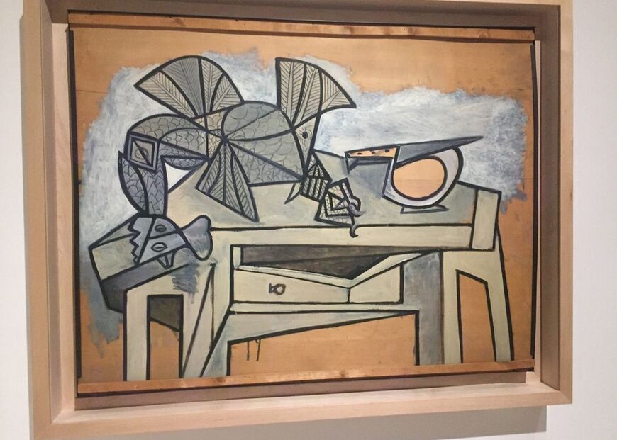 Картина Пикассо «Натюрморт с петухом и ножом»