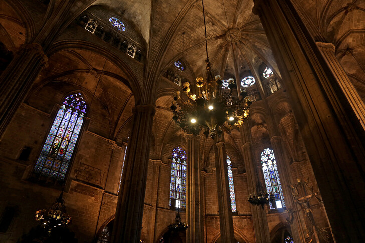 Интерьеры Кафедрального собора Барселоны