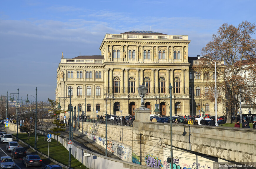 Прогулки по Будапешту. Вокруг Парламента