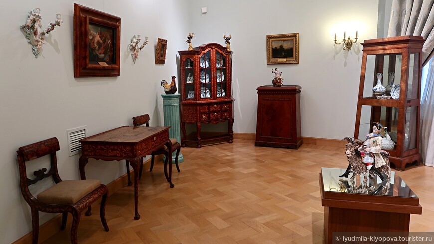 Тверская областная картинная галерея в Путевом дворце