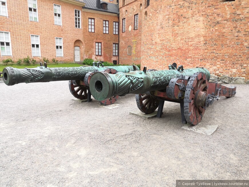 Русские пушки в шведском замке Грипсхольм