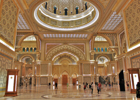 Абу-Даби. Президентский дворец Qasr Al Watan