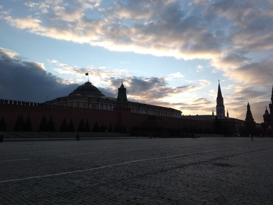 Прогулка по коронавирусной Москве (фото + видео)