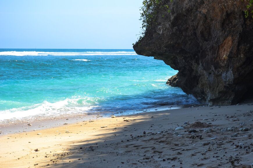 Green Bowl Beach