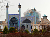 Исфахан — половина мира