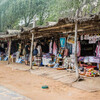 Рыночек в деревне наследия, здесь можно купить сувениры 