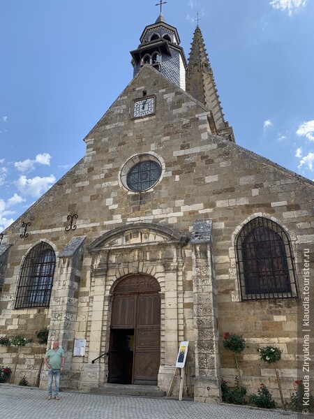 Церковь Святого Мартина, Ноле.