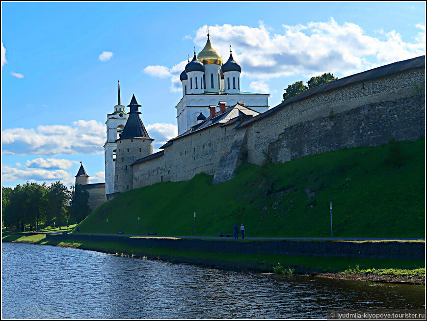 От Золотого кольца к Серебряному ожерелью. 7 —  Кром и Запсковье