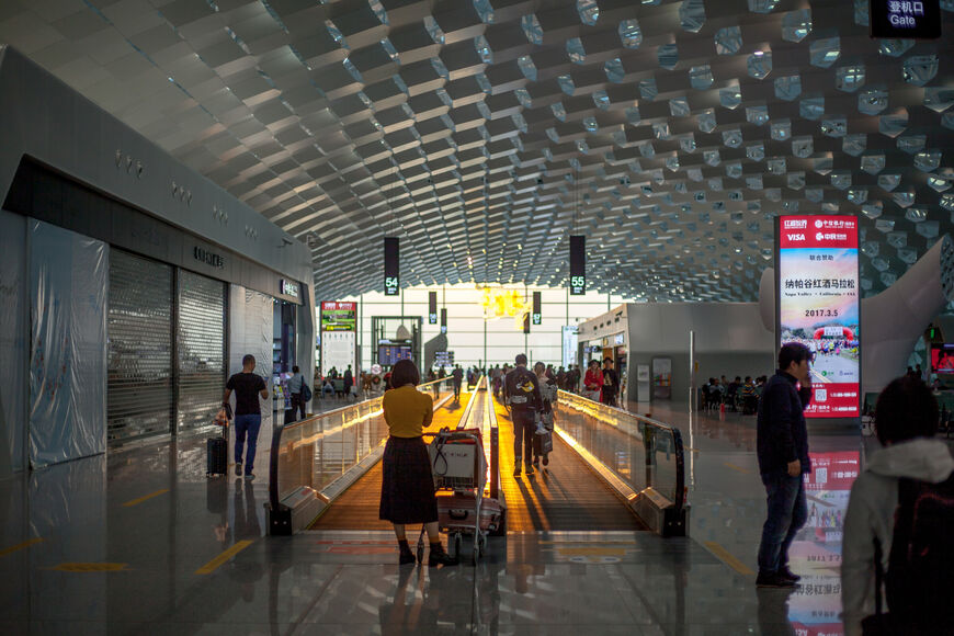 Аэропорт Шэньчжэня «Баоань» (Shenzhen Bao'an International Airport)