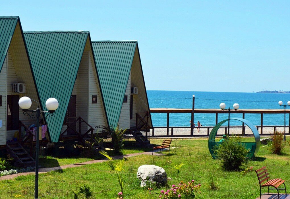 Отель в абхазии на берегу моря