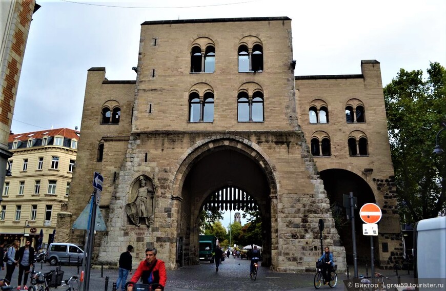 Айгельштайнские ворота Кёльна