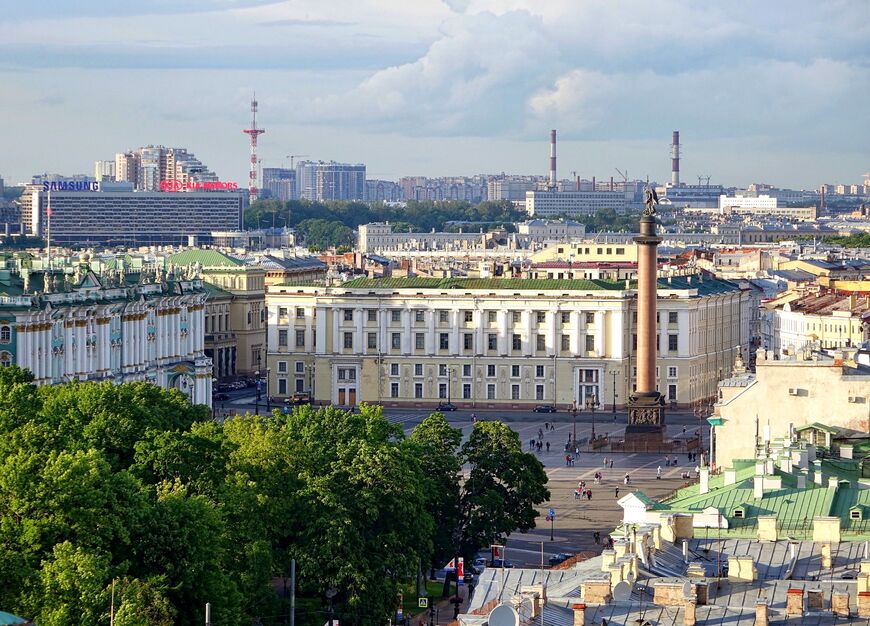 Александровская колонна <br/> в Санкт-Петербурге