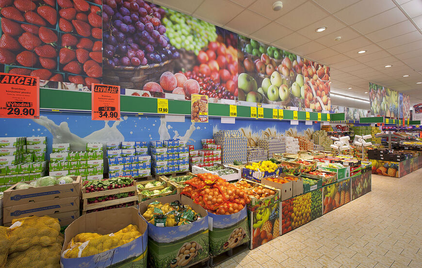 Сеть супермаркетов «Lidl» в Праге
