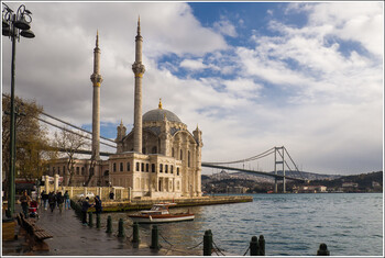 Власти Турции обязали отели получать сертификаты об отсутствии коронавируса
