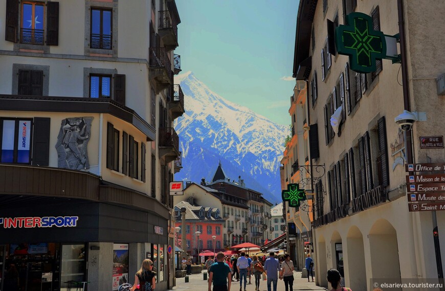 Шамони-Мон-Блан (Chamonix-Mont-Blanc)