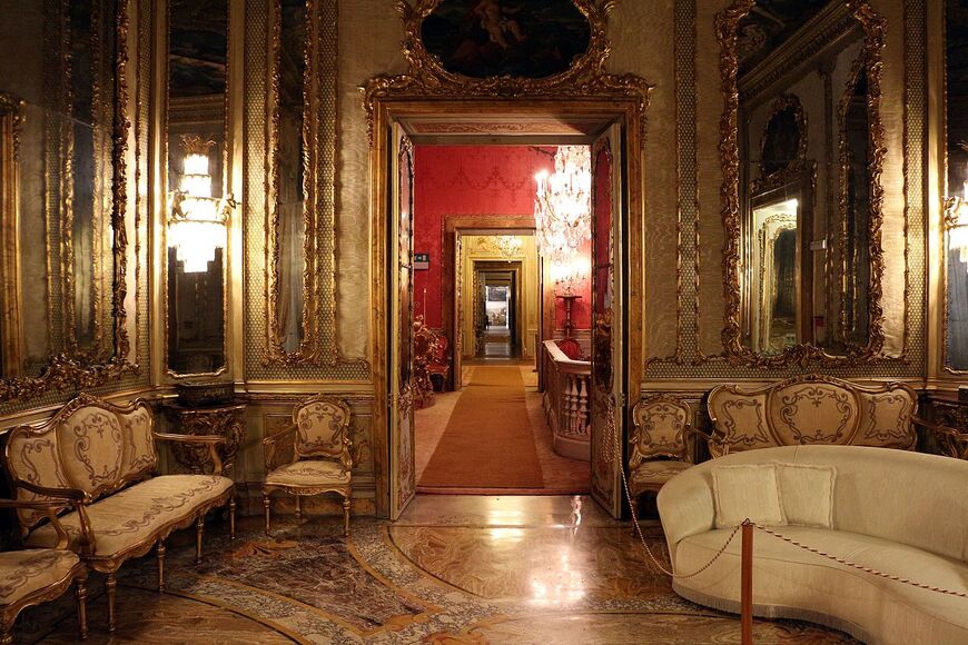 Палаццо Дориа Памфили в Риме