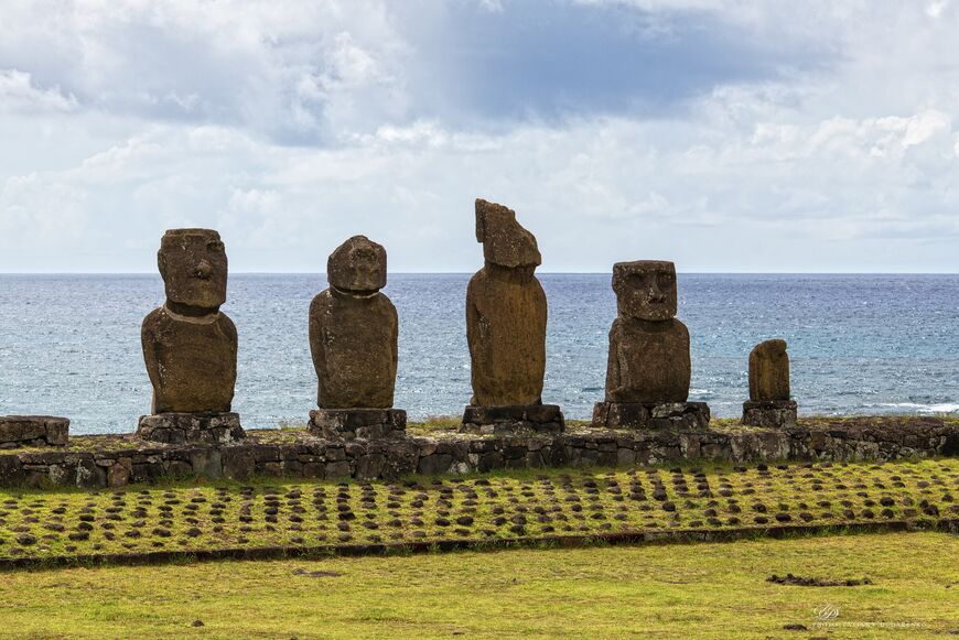 Статуи острова Пасхи (моаи)