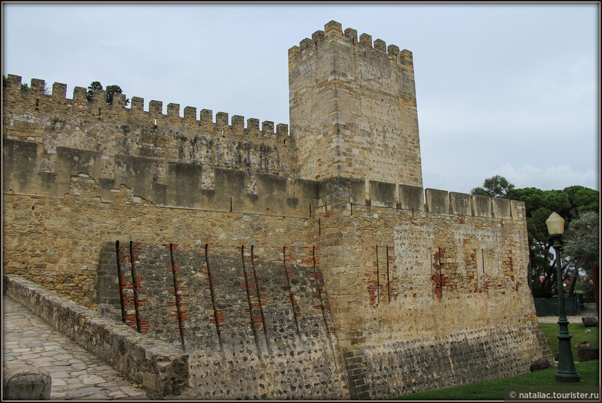 Замок Святого Георгия в Лиссабоне