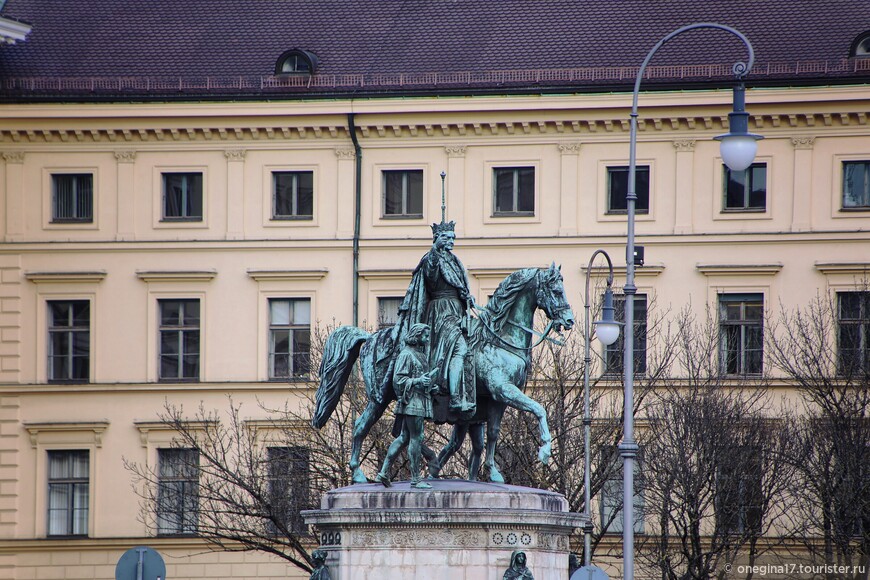 Германия. Мюнхен. Небаварская Бавария