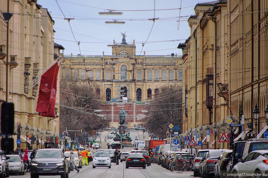 Германия. Мюнхен. Небаварская Бавария