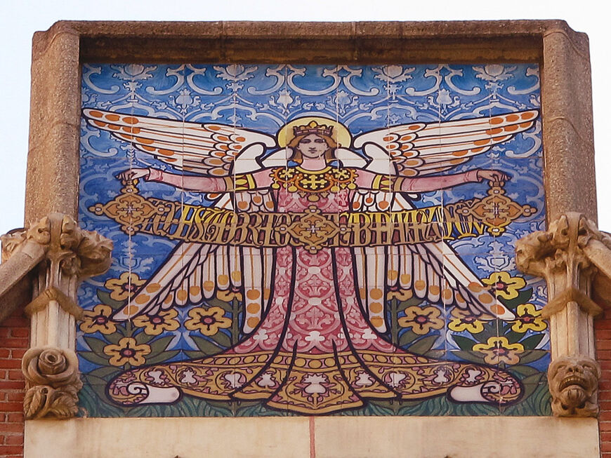 Керамическое панно с изображением ангела