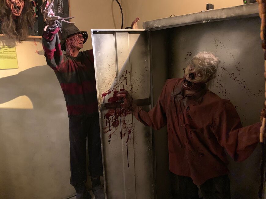Фрэдди и зомби комнате ужасов