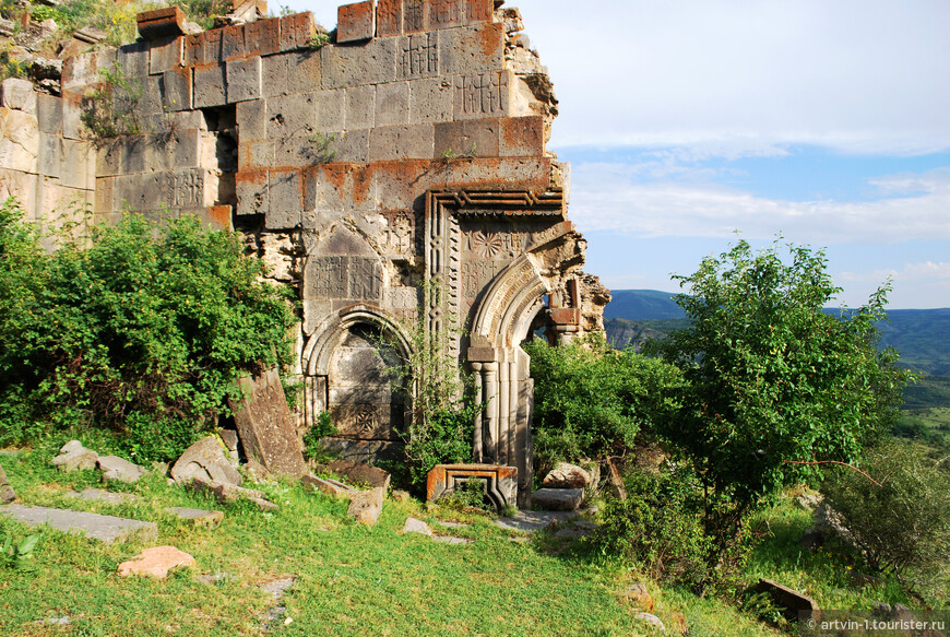 Монастырь Агджоц, Աղջոց վանք, Aghjots Vank недалеко от Гарни и Гегард 