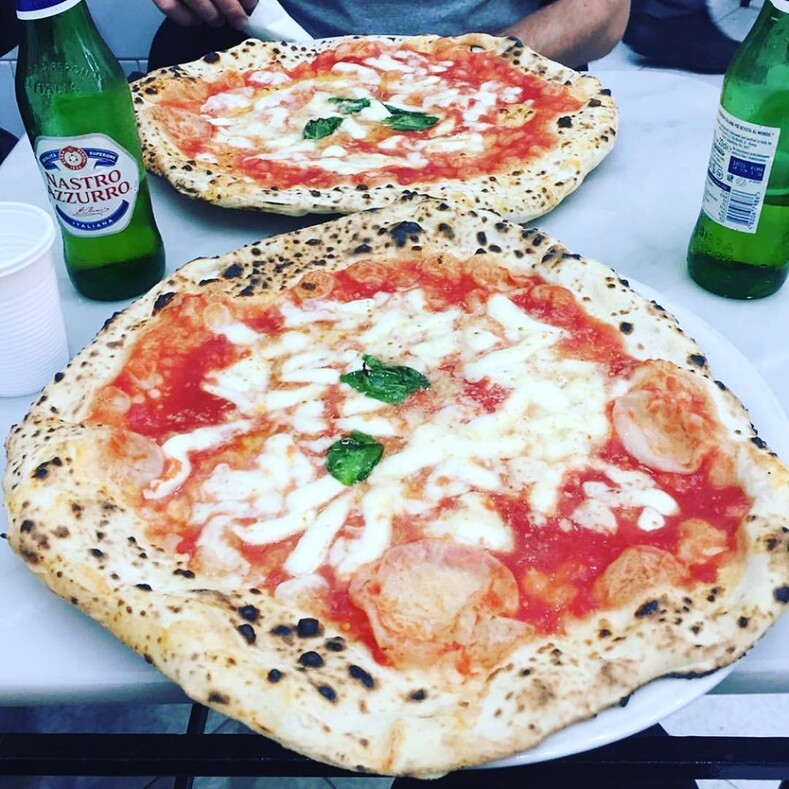 Что стало с лучшей пиццерией Неаполя во время карантина