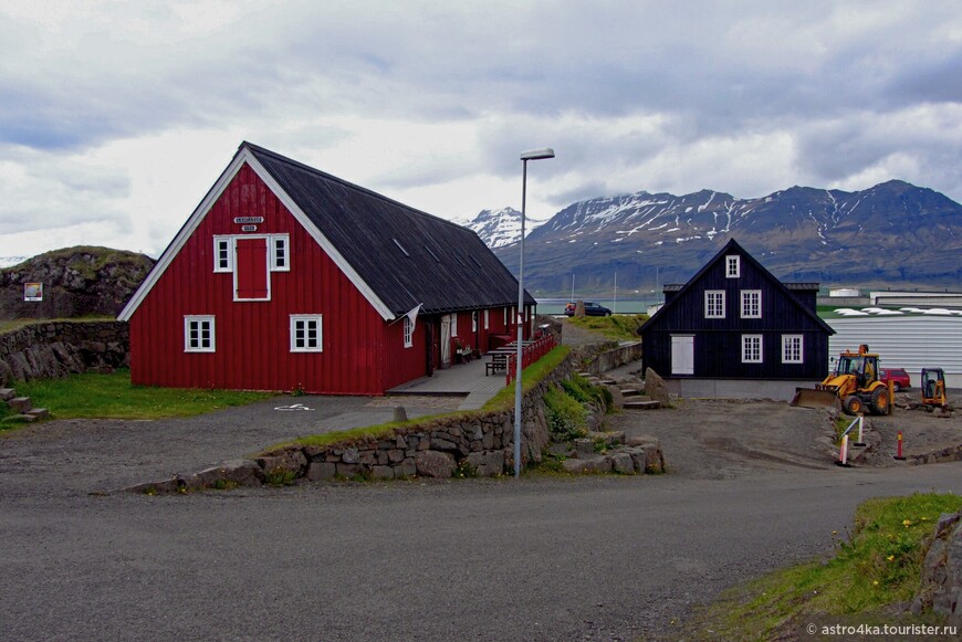Вокруг Исландии с палаткой. Псевдократеры, город тьмы, термальная лагуна, каменные яйца и лишние 100 километров