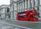 Красный автобус – один из символов Лондона