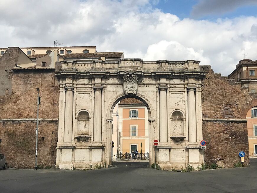 Рынок Porta Portese в Риме