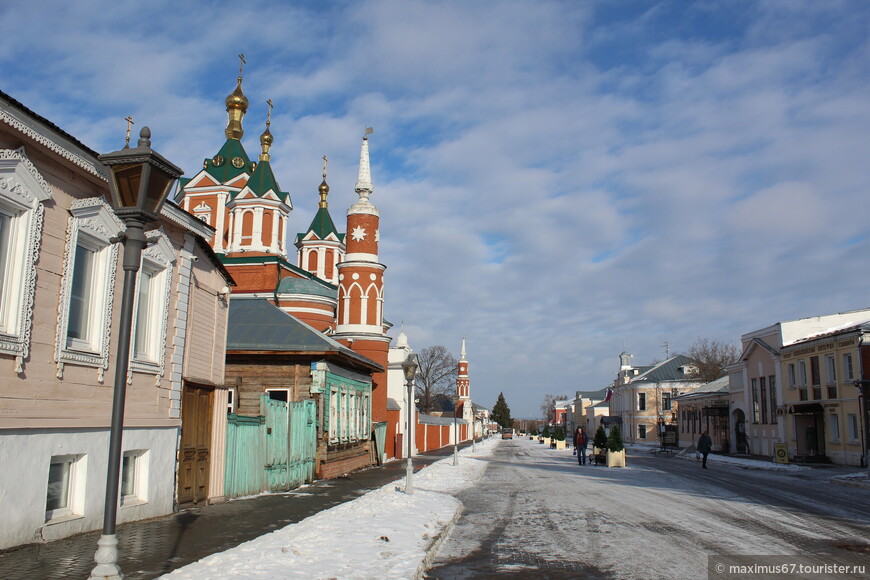 Пешеходная прогулка по территории Коломенского кремля 