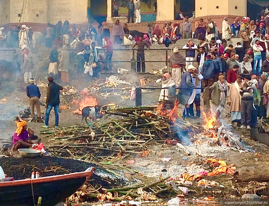 Варанаси — город вечного огня кремации
