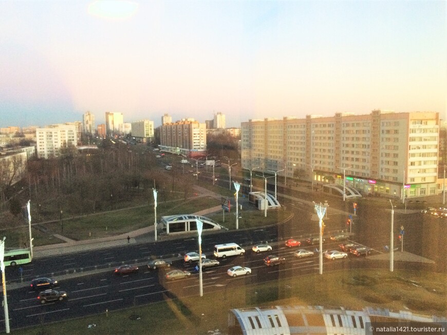 Вид из окна. Пересечение Ташкентской улицы и улицы Голодеда