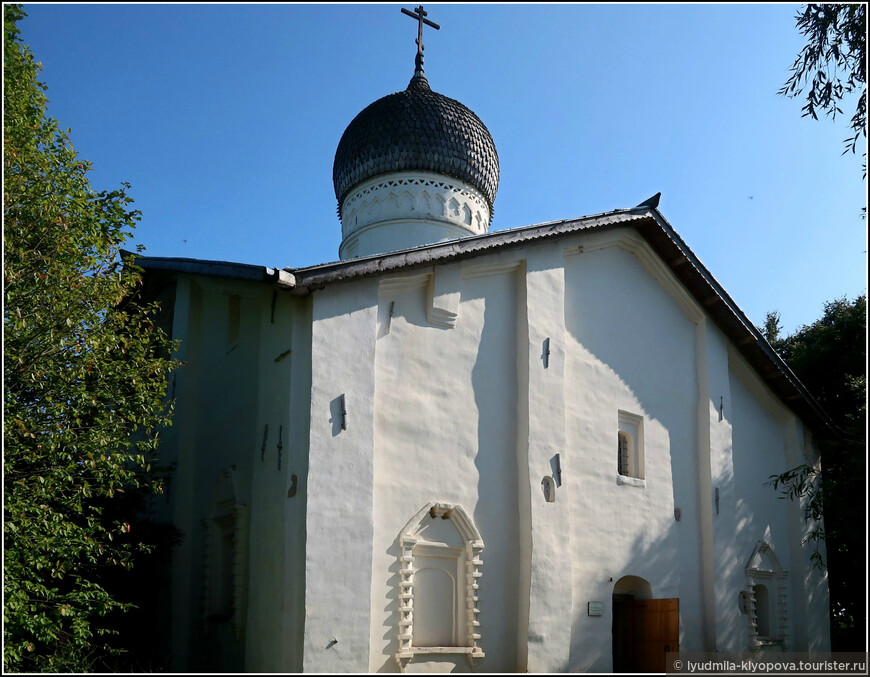 Церковь Благовещения на Мячино. 1179 год