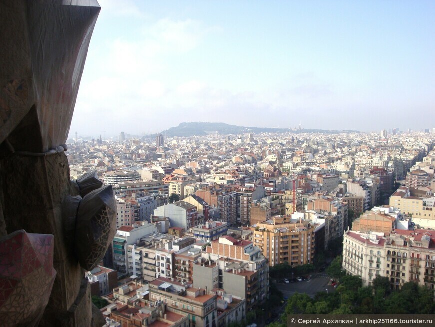 Храм Саграда Фамилия — незаконченный шедевр Антонио Гауди в Барселоне