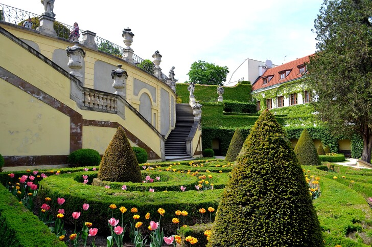 Вртбовский сад