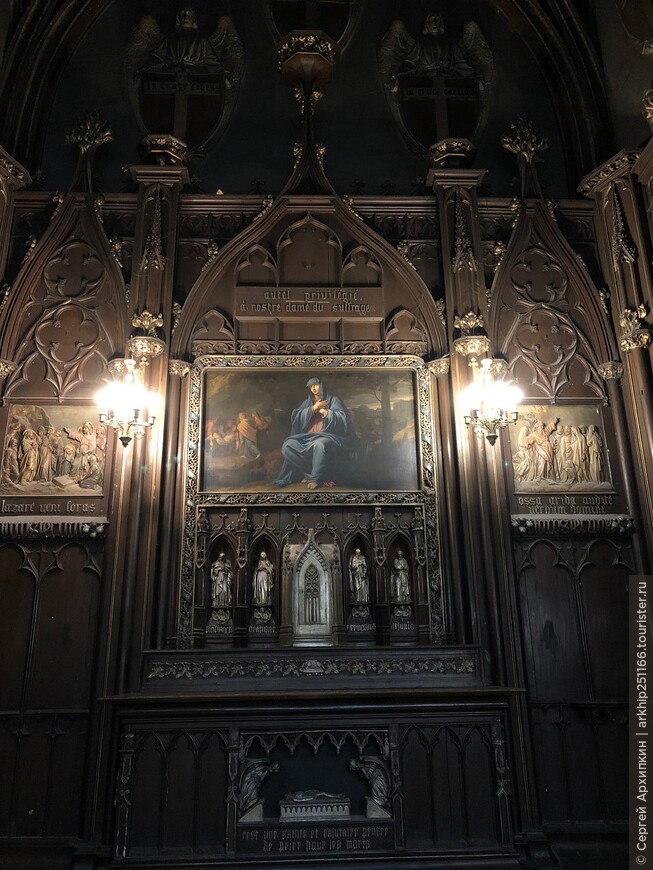 Средневековая церковь Сен-Мерри — шедевр пламанеющей готики в Париже