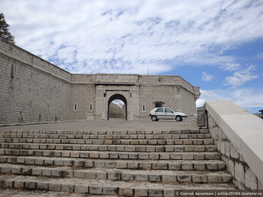 Форт Святого Николая — ключ к Марселю